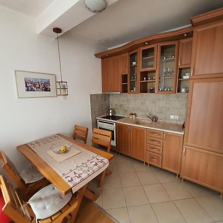 Zogu Apartments - City View Пристина Екстериор снимка