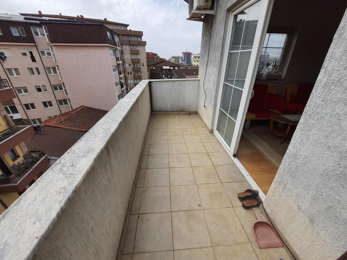 Zogu Apartments - City View Пристина Екстериор снимка